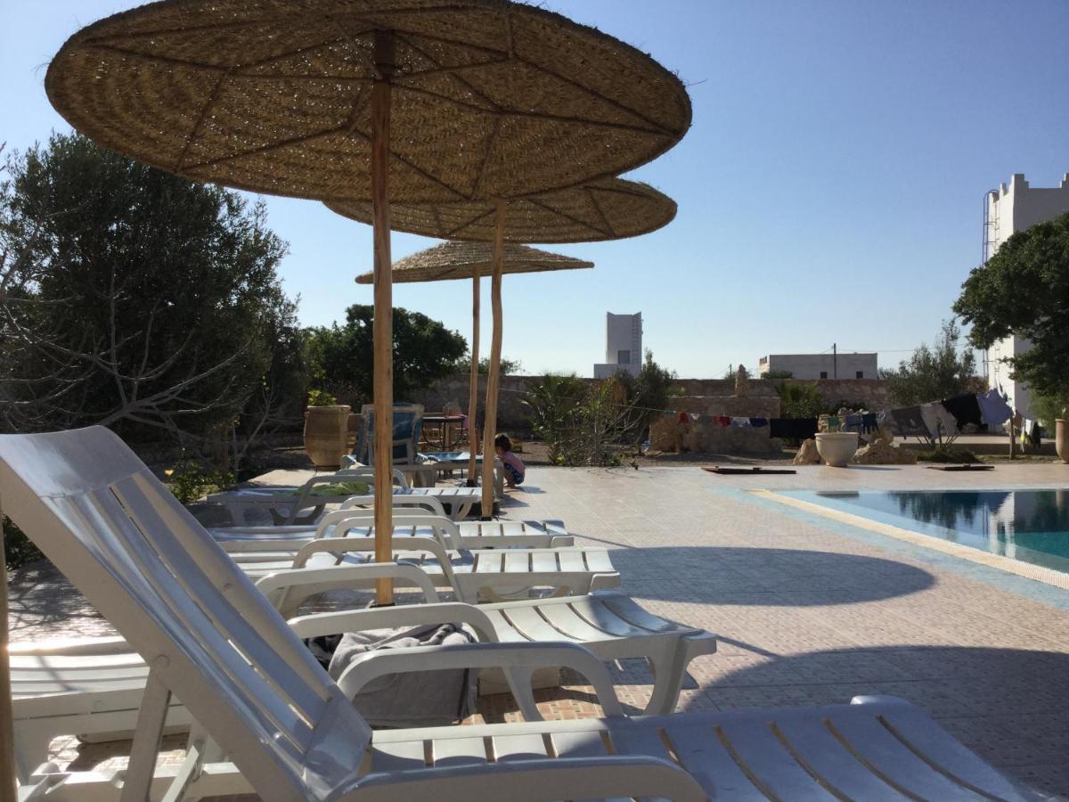 Dar Albatros Guest House Сиди Кауки Екстериор снимка