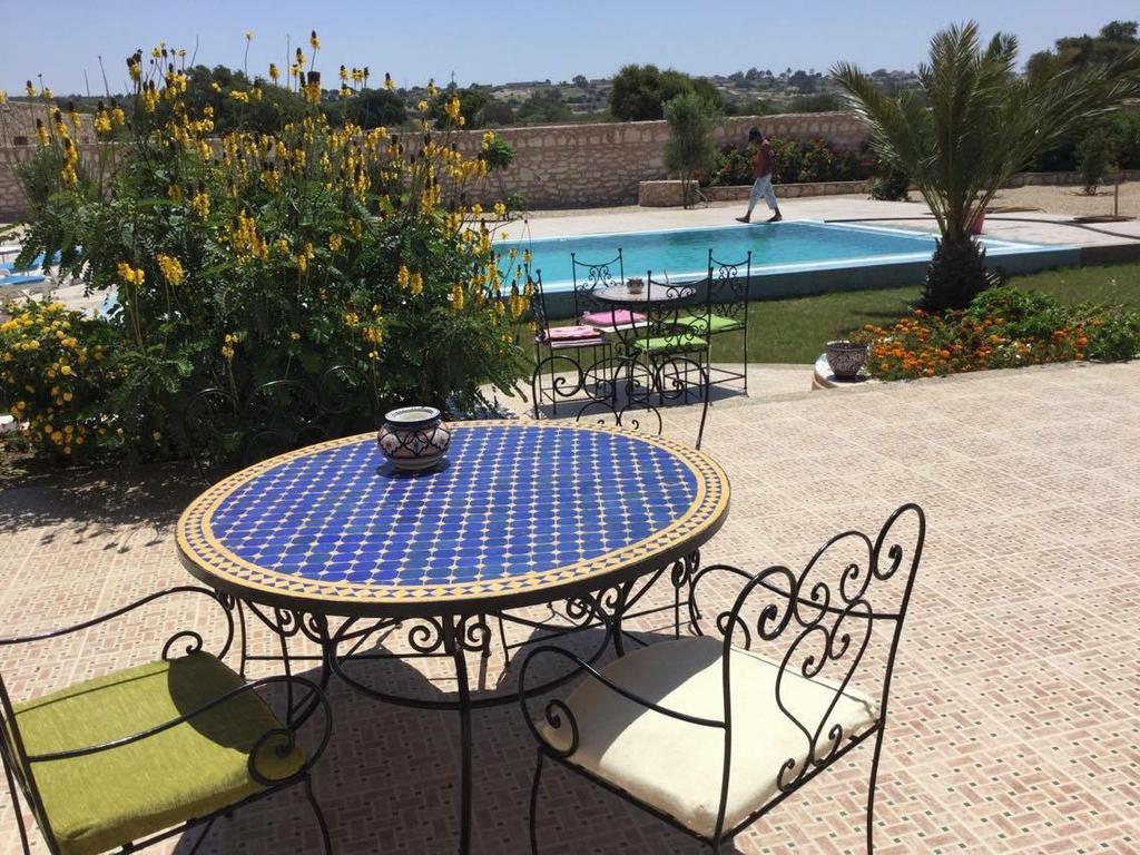 Dar Albatros Guest House Сиди Кауки Екстериор снимка
